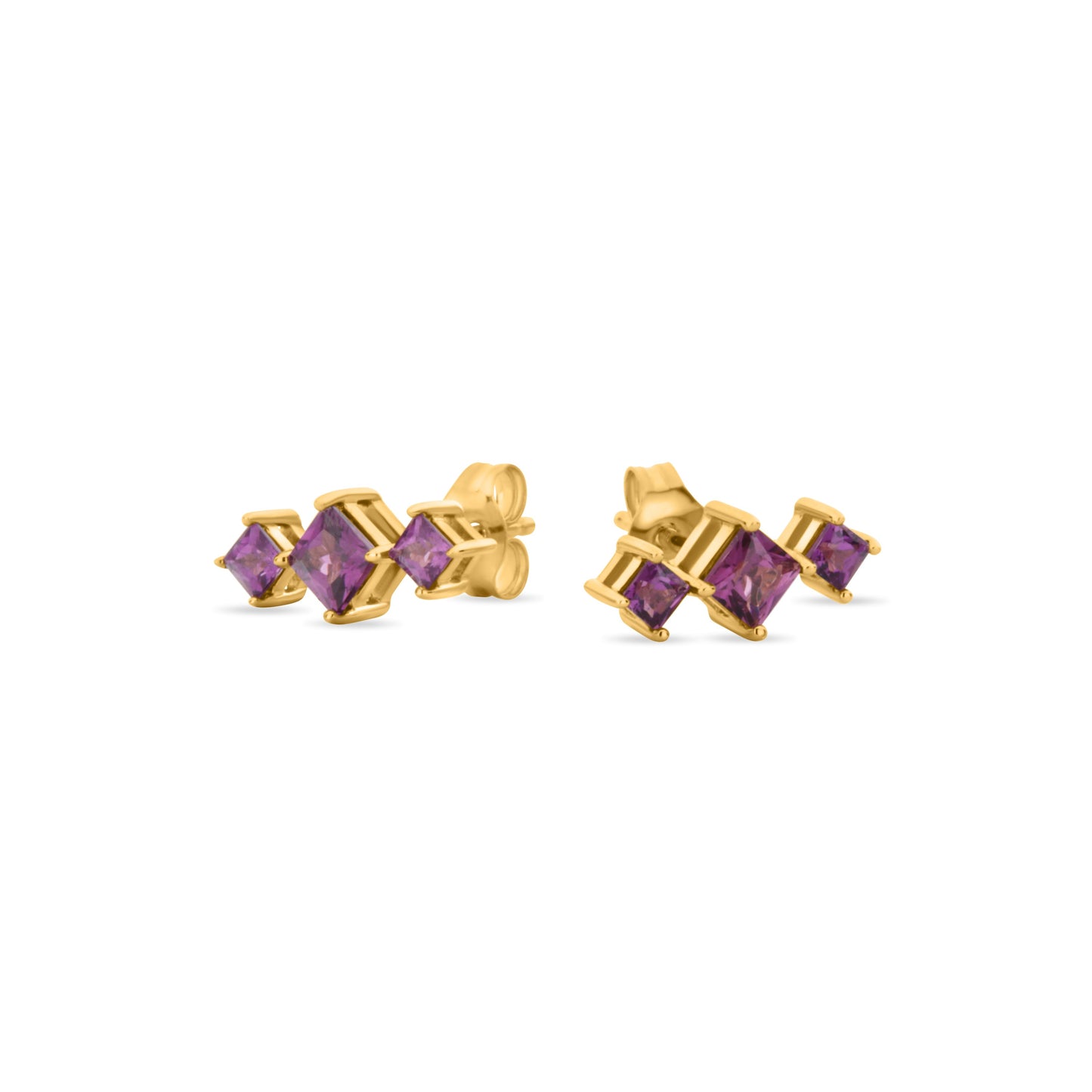 GIOVE MIO: Anillo fashion en oro amarillo de 10kt con granate y granates - ¡Elegancia y estilo en cada detalle! ¡Atrévete a brillar con este exclusivo anillo y hazlo tuyo hoy mismo! ORO 10KT / AMARILLO / 11 X 4.5 MM
