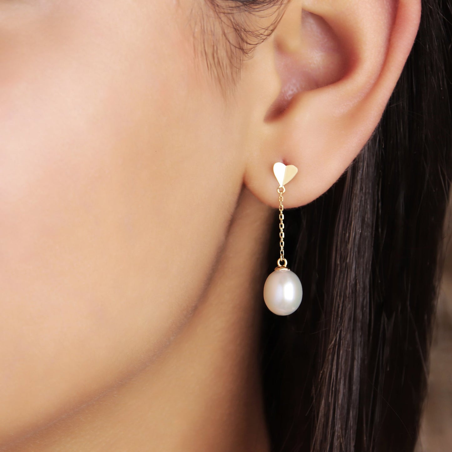 GIOVE MIO Aretes Colgantes en Oro Amarillo de 18Kt con Perlas Cultivadas de Aguadulce. Oro 18Kt / Amarillo / 30X8MM