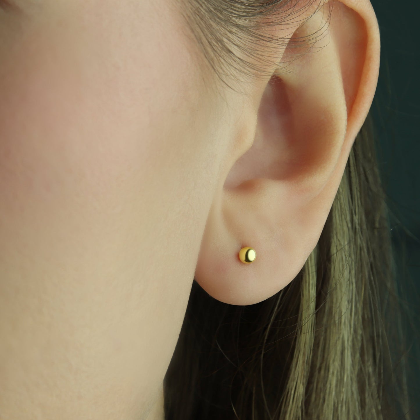 GIOVE MIO Studs de Bolita en Oro Amarillo de 18Kt. Oro 18Kt / Amarillo / 3MM