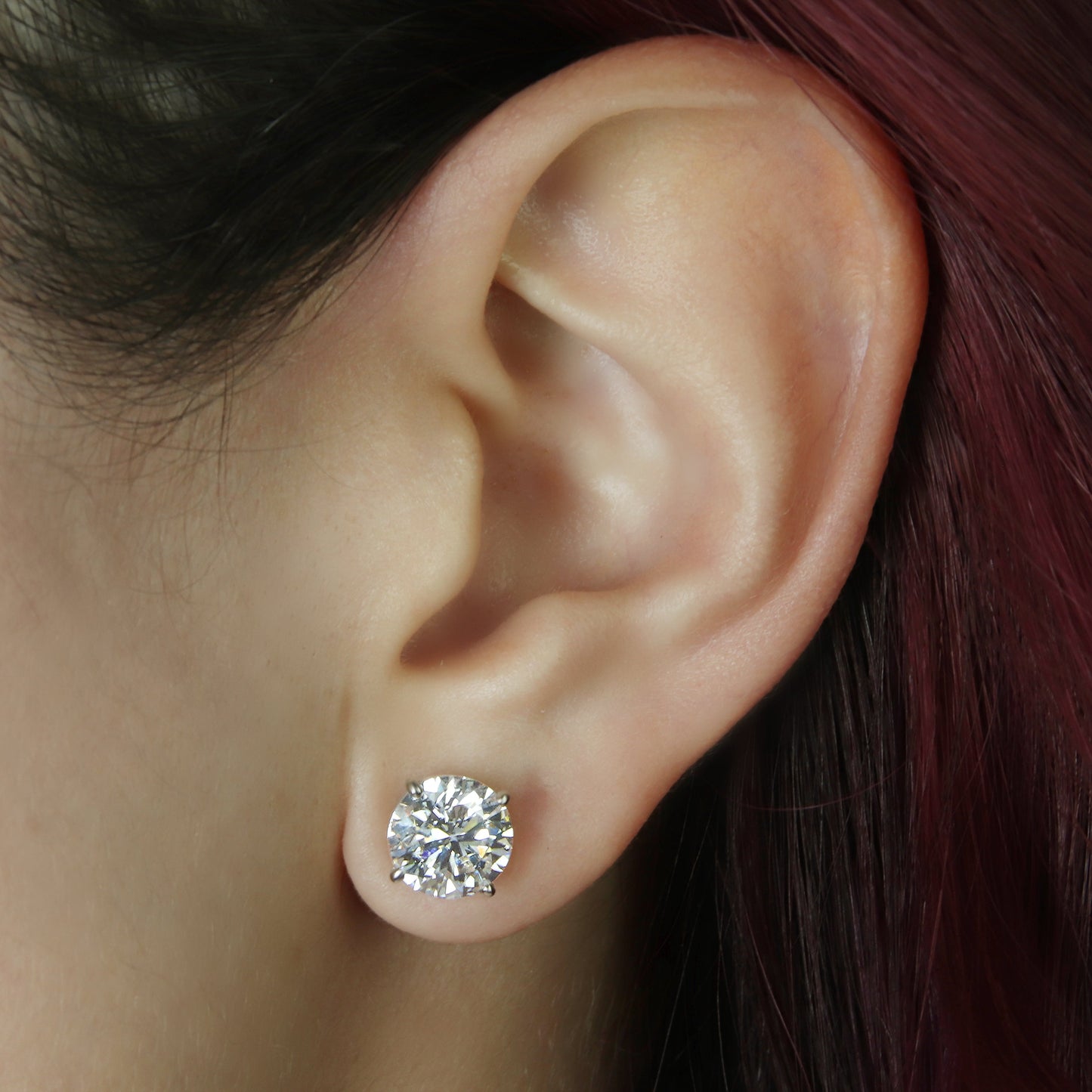 GIOVE MIO Studs en Oro Amarillo de 14Kt con Diamante Creado en Laboratorio. Oro 14Kt / Amarillo / 8MM