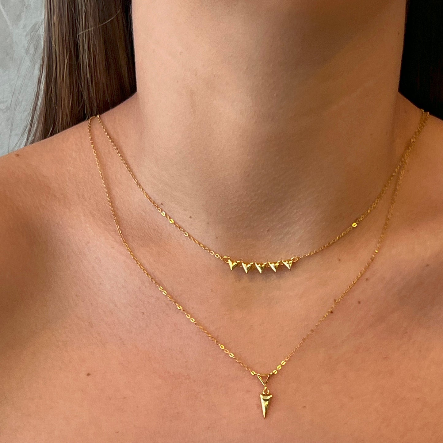 GIOVE MIO Cadena con Dijes Varios en Plata 925 Bañada en Oro Amarillo de 18Kt. Plata 925 Bañada en Oro 18Kt / Amarillo