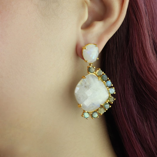 GIOVE MIO Aretes Colgantes I Love Cake en Plata 925 Bañada en Oro Amarillo de 18Kt con Cuarzo y Moonstone. Plata 925 Bañada en Oro 18Kt / Amarillo / 28X48MM