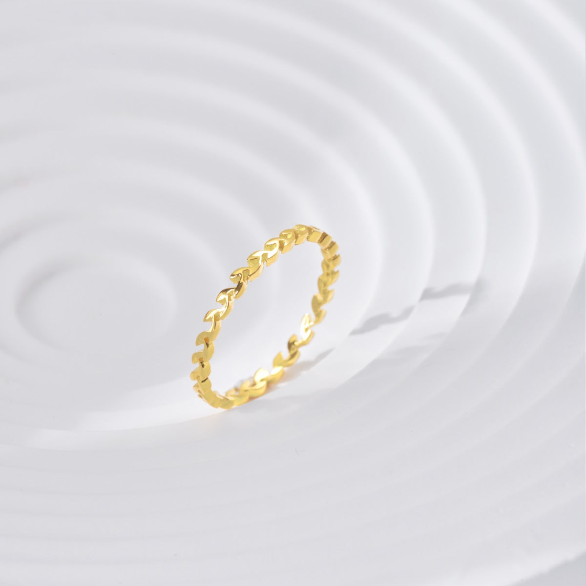 GIOVE MIO Anillo Fashion Raggi en Plata 925 Bañada en Oro Amarillo de 18Kt. Plata 925 Bañada en Oro 18Kt / Amarillo