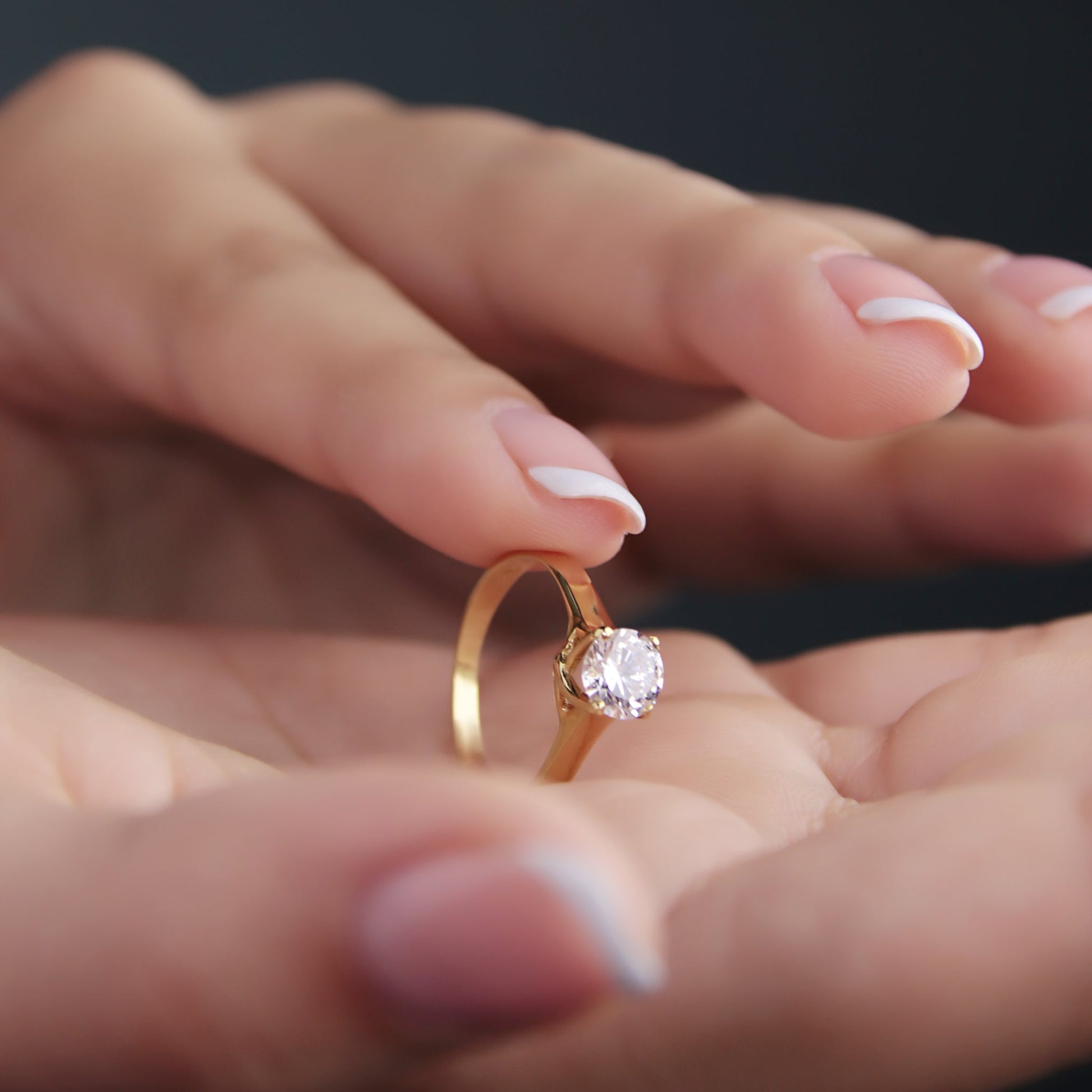 GIOVE MIO Solitario en Oro Amarillo de 18Kt. Oro 18Kt / Amarillo