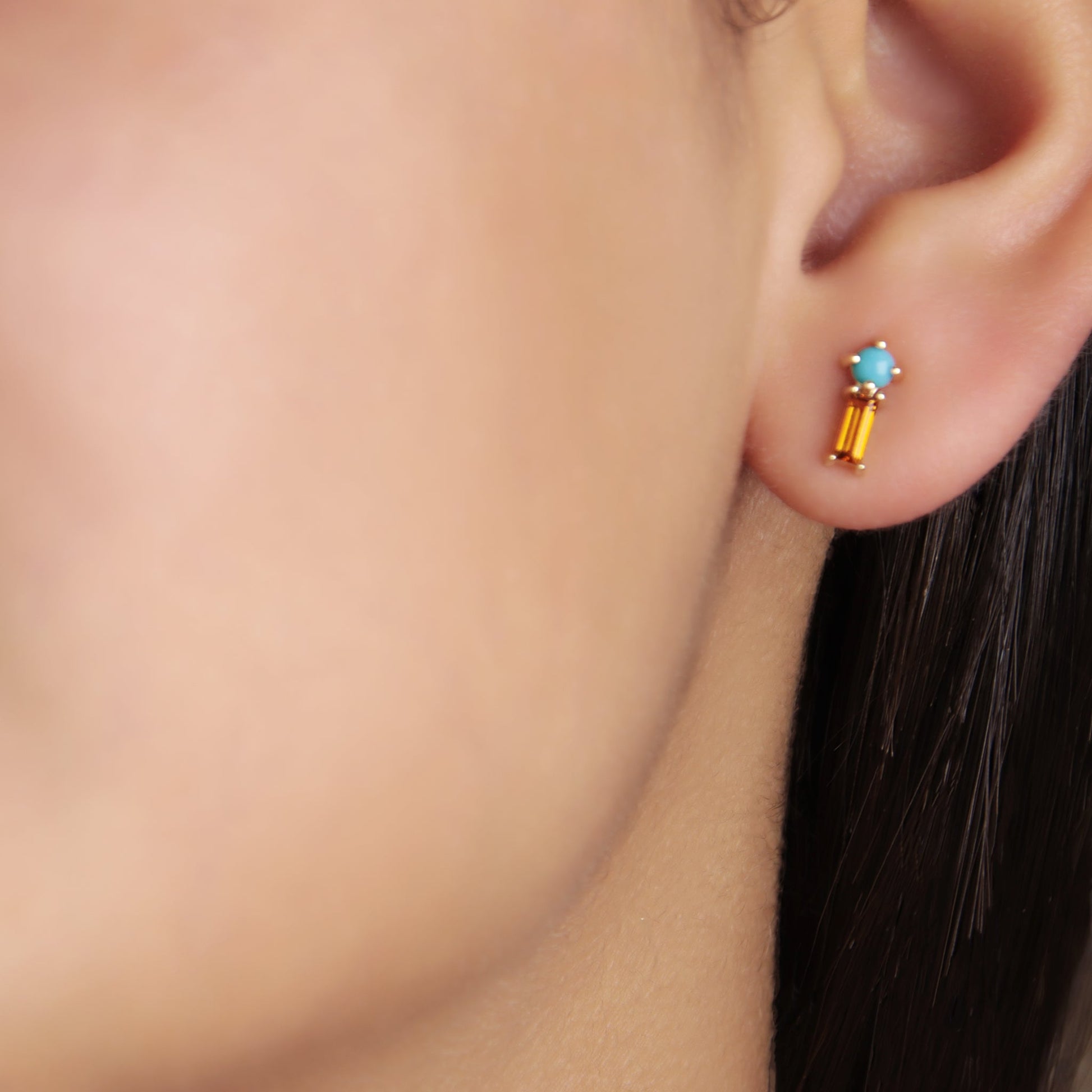 GIOVE MIO Studs en Oro Amarillo de 14Kt con Citrinas y Turquesas. Oro 14Kt / Amarillo / 4X10MM