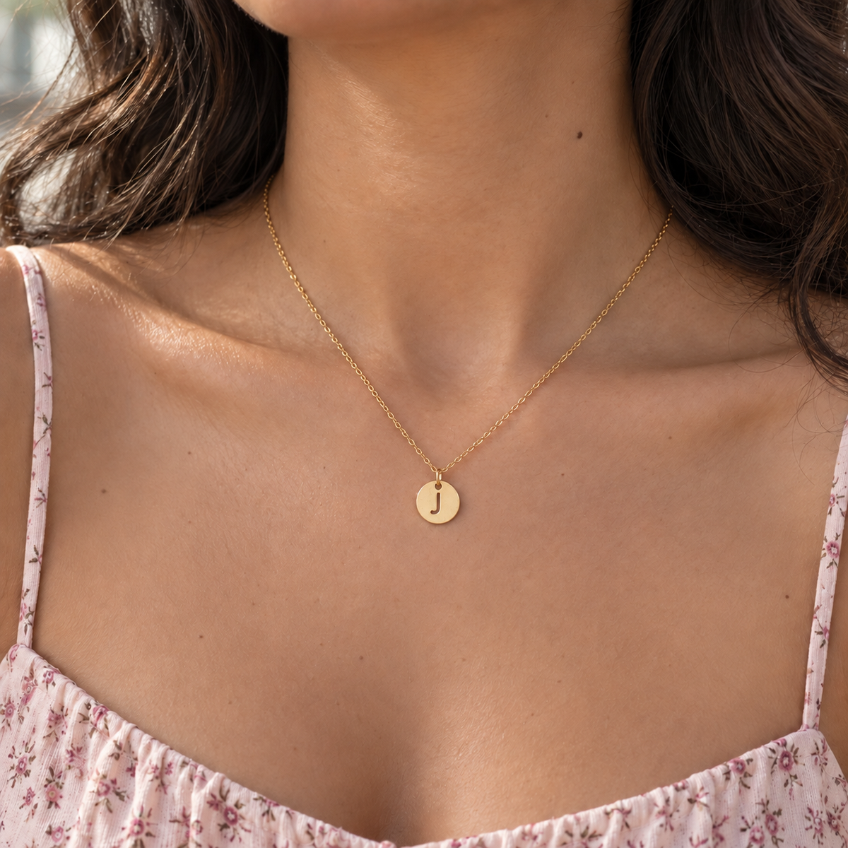 Collar inicial J — 00232427 — modelo