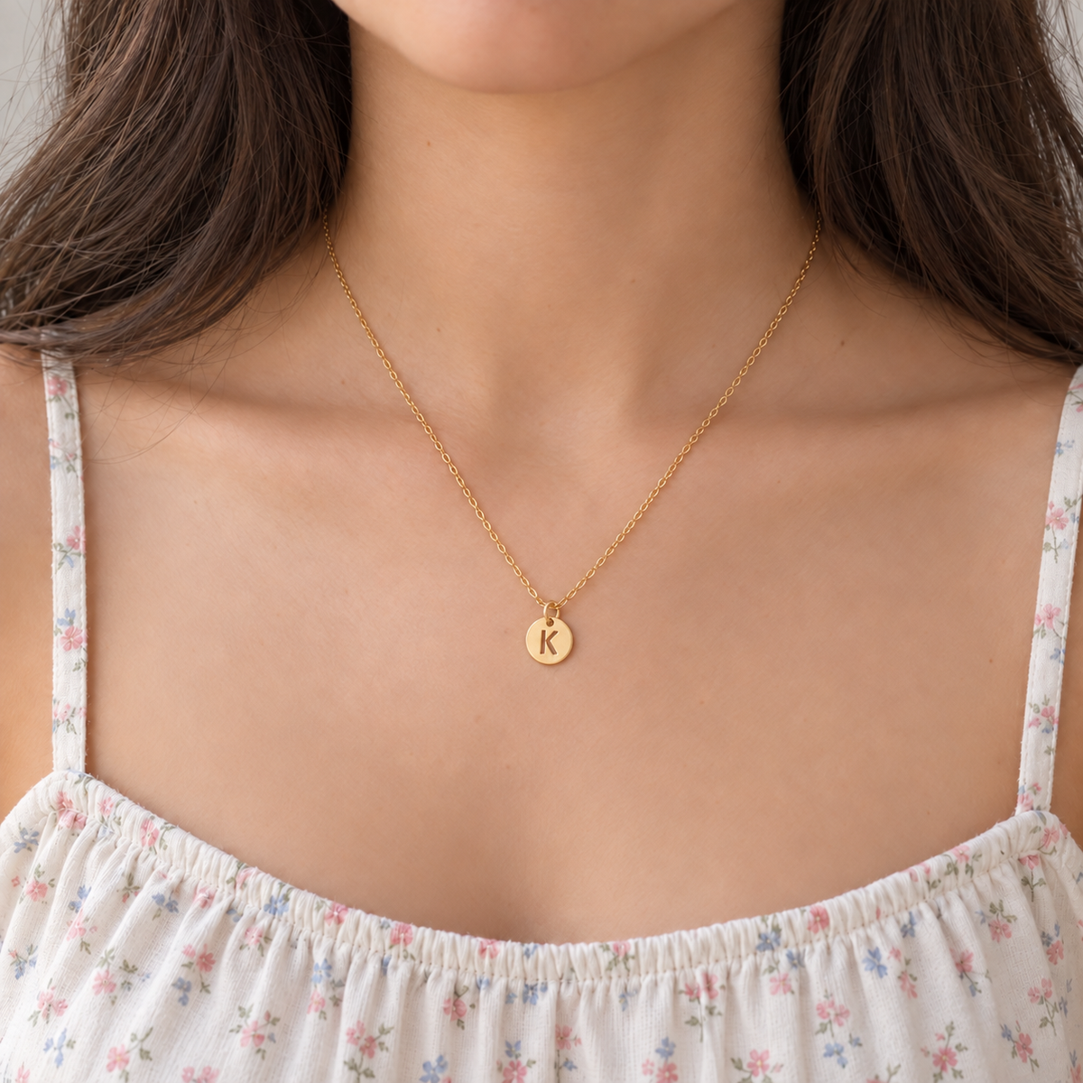 Collar 00232428 en modelo