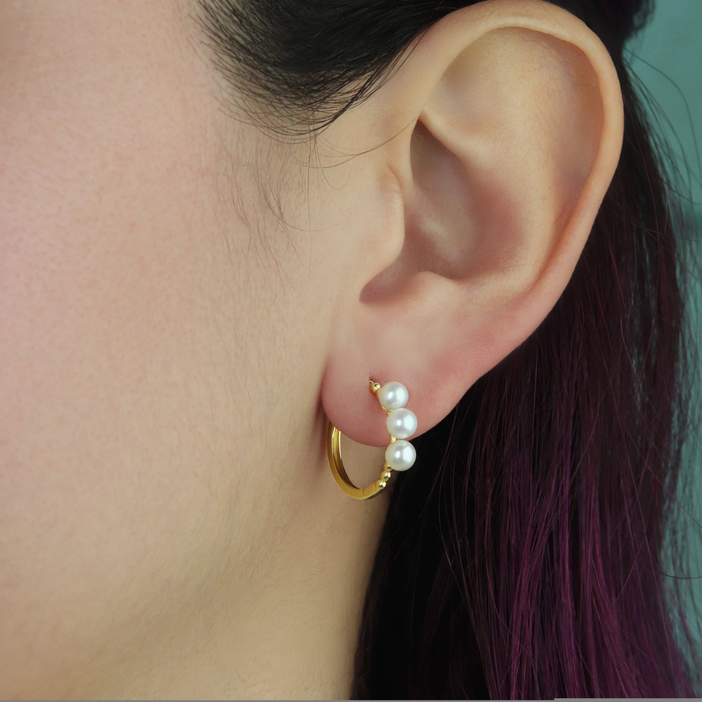 GIOVE MIO Huggies en Oro Amarillo de 14Kt con Perlas Cultivadas de Aguadulce. Oro 14Kt / Amarillo / 18.7X14.2MM