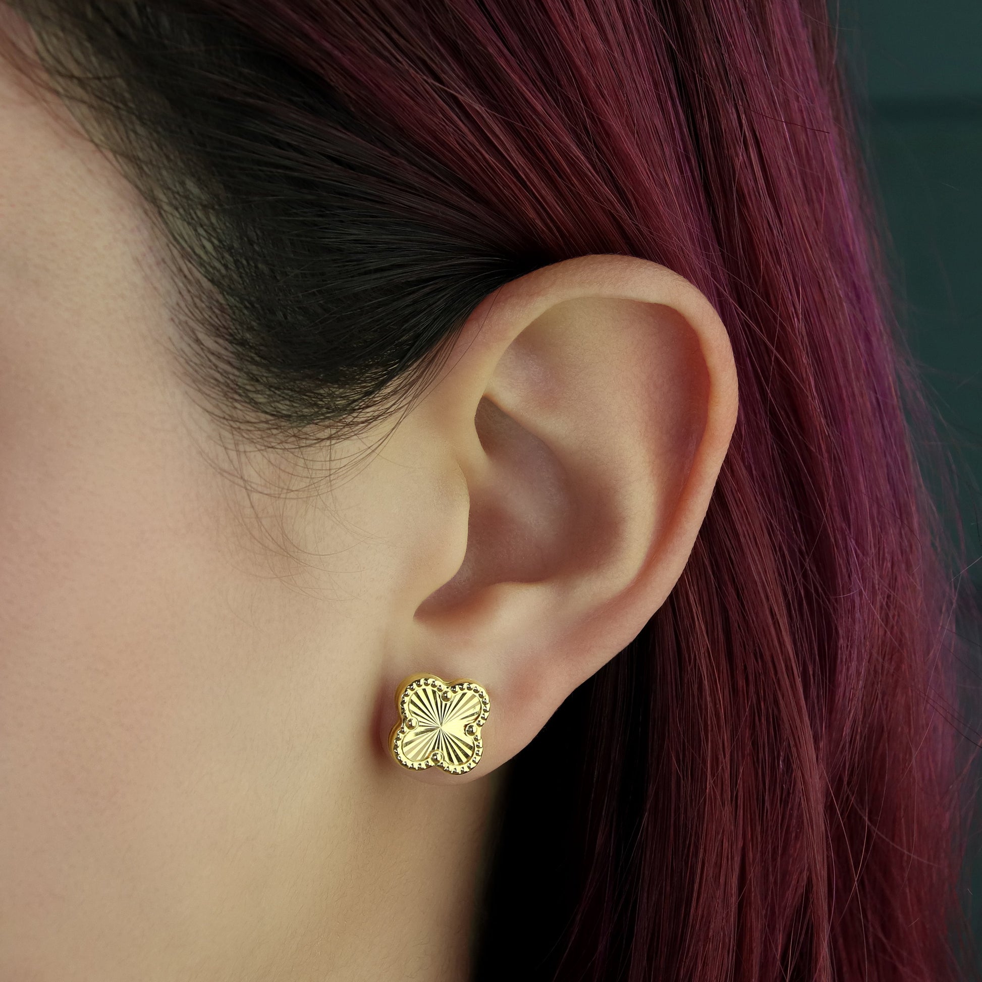 GIOVE MIO Studs de Flor en Oro Amarillo de 18Kt. Oro 18Kt / Amarillo / 10X10MM