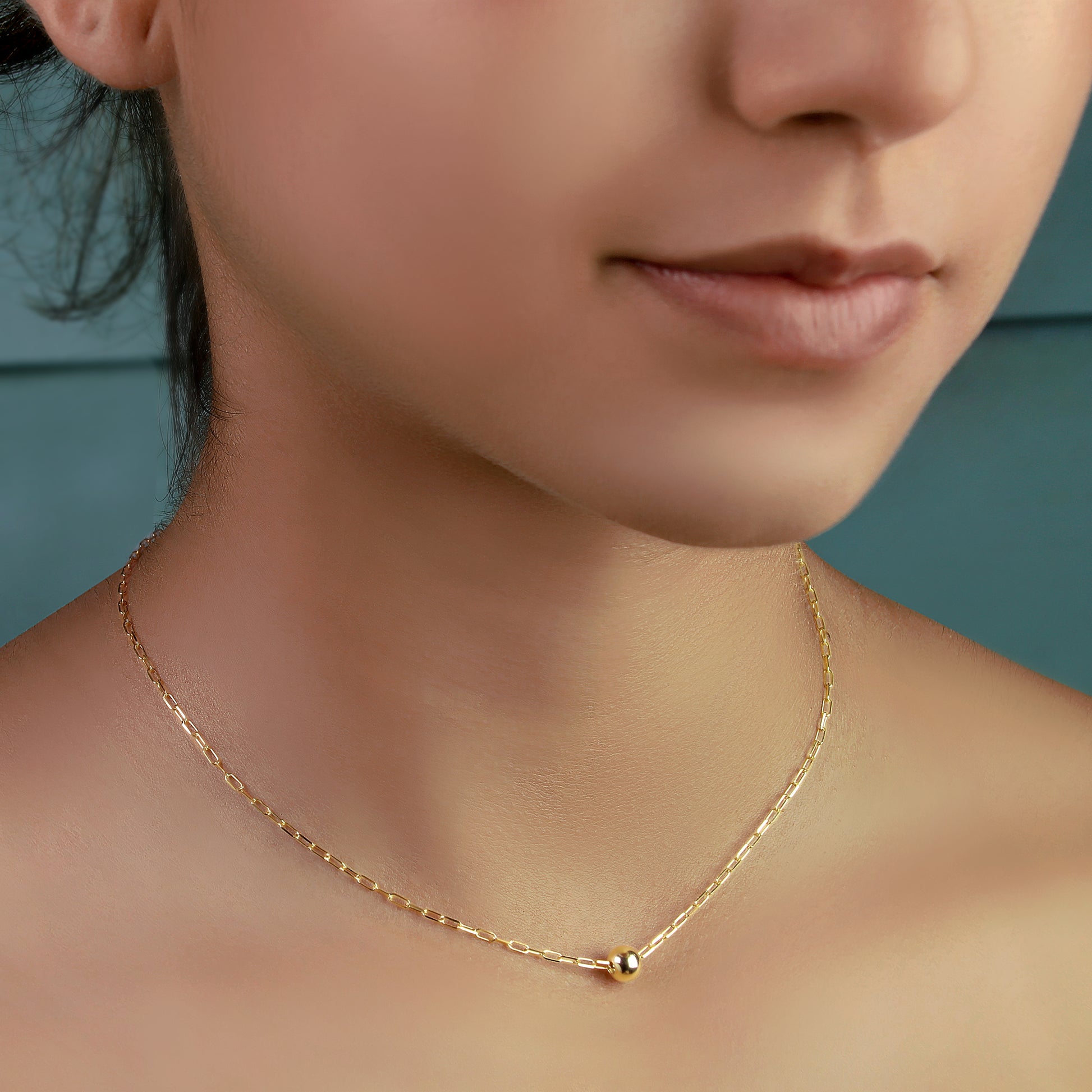 GIOVE MIO: Cadena con Dije de Cuenta de Oro en Oro Amarillo de 18kt - Elegancia y distinción en cada detalle. ¡Atrévete a brillar con sofisticación y estilo! ¡Haz tu compra ahora y deslumbra con esta pieza única de alta calidad! ORO 18KT / AMARILLO