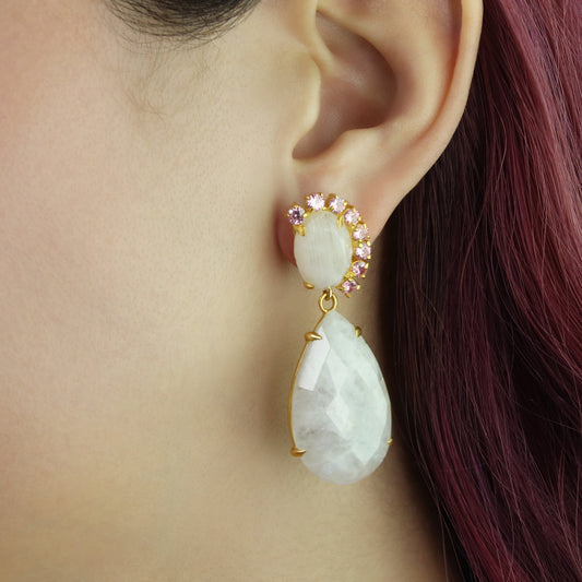 GIOVE MIO Aretes Colgantes en Plata 925 Bañada en Oro Amarillo de 18Kt con Moonstone, Cuarzo y Circonia Cúbica. Plata 925 Bañada en Oro 18Kt / Amarillo / 18X51