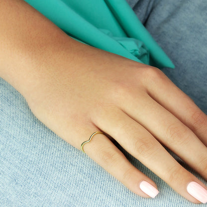 GIOVE MIO ¡Anillo fashion en oro amarillo de 14kt! ¡Talla US 6! ¡Atrévete a brillar con estilo! ¡Destaca con elegancia y distinción! ¡Hazlo tuyo ahora! ORO 14KT / AMARILLO