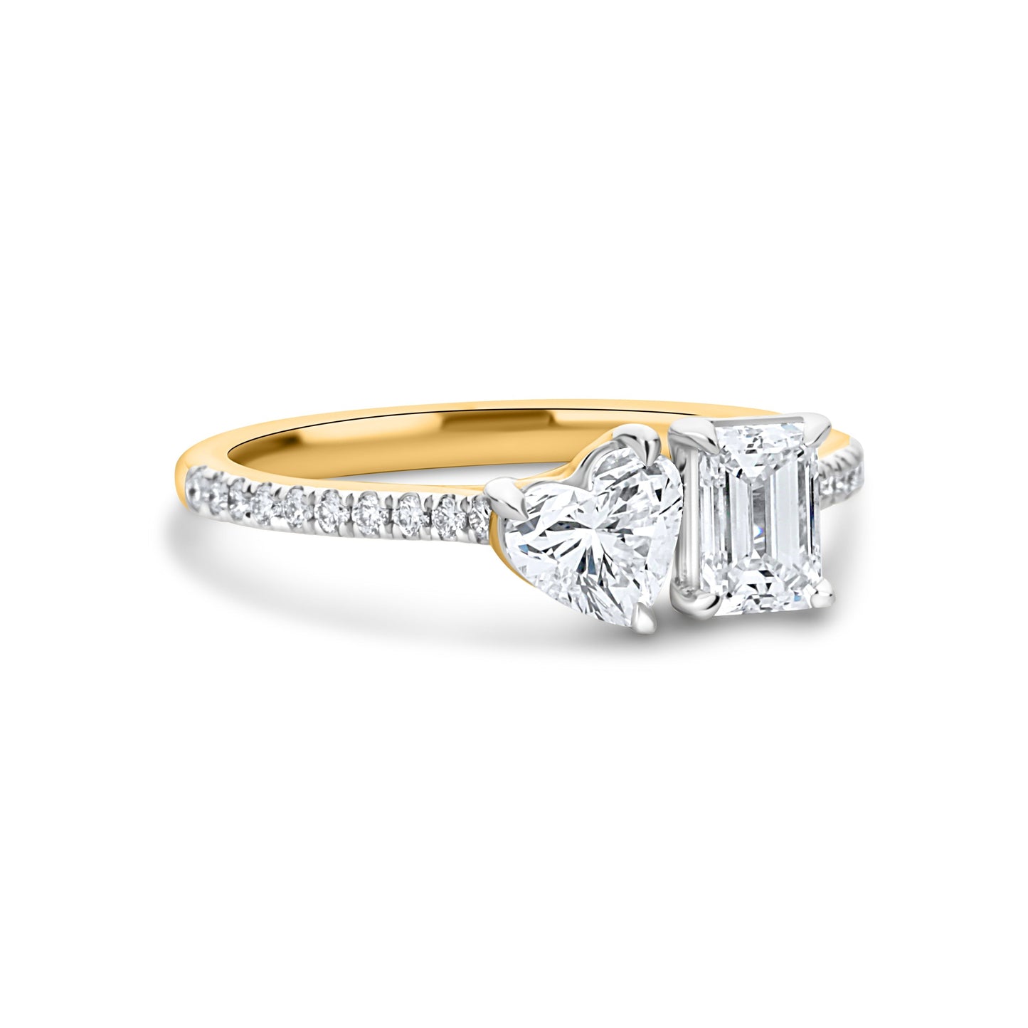 GIOVE MIO Anillo Fashion en Oro Amarillo de 14Kt con Diamante Creado en Laboratorio y Diamantes Creados en Laboratorio. Oro 14Kt / Amarillo