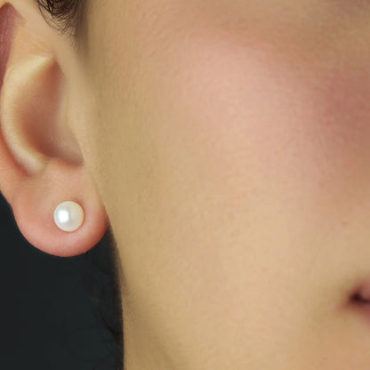 GIOVE MIO Studs en Oro Amarillo de 14Kt con Perlas Cultivadas de Aguadulce. Oro 14Kt / Amarillo / 6MM