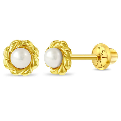 GIOVE MIO: Aretes de Bebé en Oro Amarillo de 14kt con Perlas Cultivadas de Aguadulce - Elegancia y Seguridad para tu Pequeño Tesoro. ¡Haz brillar a tu recién llegado con estos hermosos aretes! ORO 14KT / AMARILLO / 5.80 X 5.77 X 3.60 MM