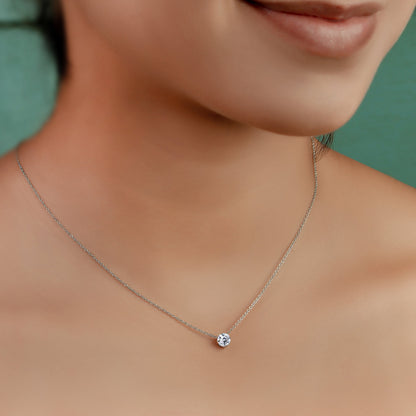 GIOVE MIO Cadena con Dancing Diamond en Oro Blanco de 14Kt con Diamante Creado en Laboratorio. Oro 14Kt / Blanco / 6MM