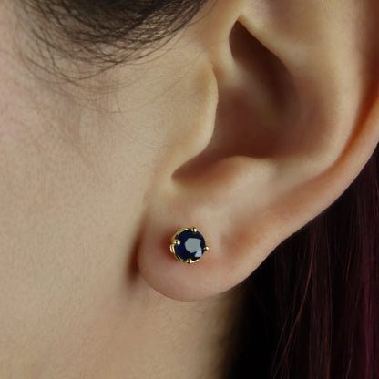 GIOVE MIO Studs en Oro Amarillo de 14Kt con Zafiros Azules. Oro 14Kt / Amarillo / 5MM