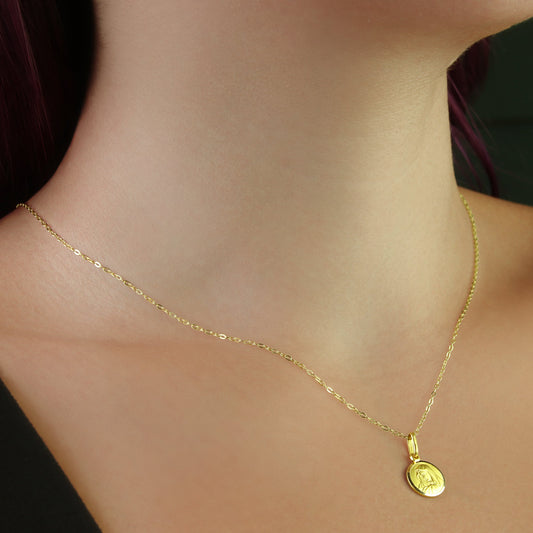 GIOVE MIO: Exclusive 18kt Yellow Gold Virgin Mary Medal. Carry divine protection with style and elegance!