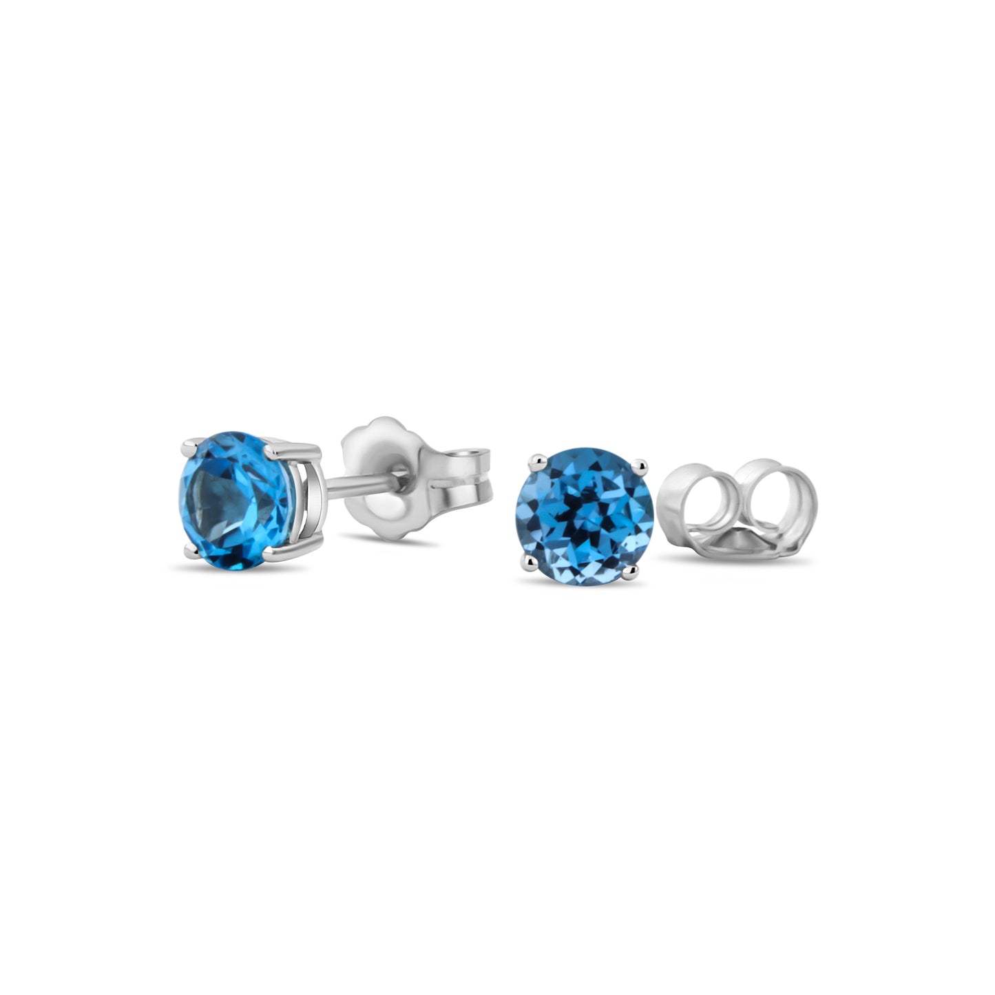 GIOVE MIO Studs en Oro Blanco de 14Kt con Topacios Azules Sky Blue. Oro 14Kt / Blanco / 5MM