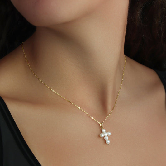 GIOVE MIO Exclusive 14kt Yellow Gold Cross with 6 White Pearls - Elegant Pendant to Elevate Your Style. Shine Bright!