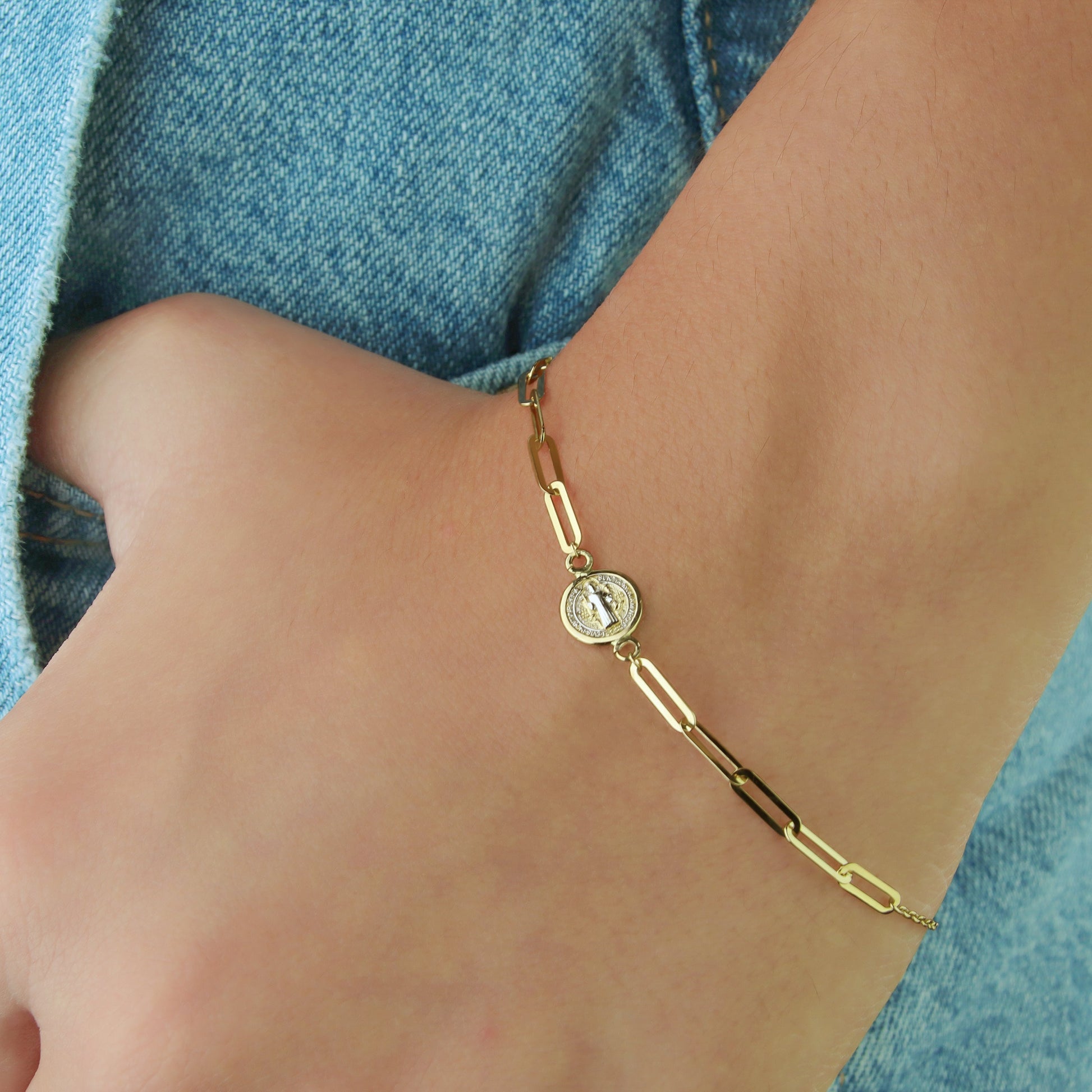 GIOVE MIO Pulsera de Cadena con Medalla de San Benito en Oro Amarillo de 14Kt. Oro 14Kt / Amarillo / 8MM