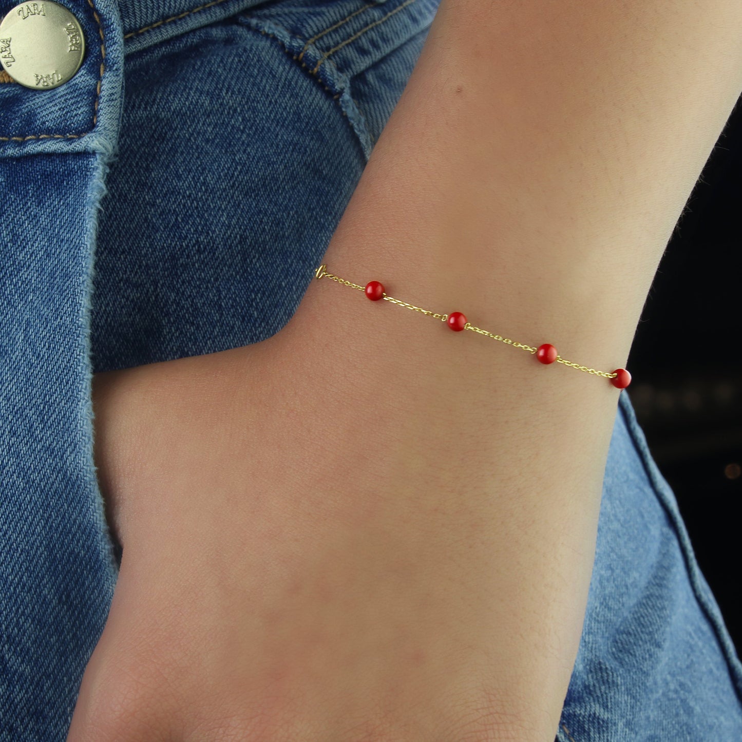 GIOVE MIO Pulsera con Cuentas en Oro Amarillo de 14Kt con Corales. Oro 14Kt / Amarillo