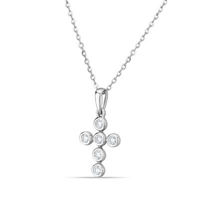 GIOVE MIO Cadena con Dije de Cruz en Oro Blanco de 14Kt con Diamantes Naturales. Oro 14Kt / Blanco / 9X12MM