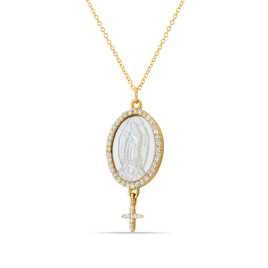 GIOVE MIO Cadena con Medalla de La Virgen Milagrosa y Cruz en Oro Amarillo de 14Kt con Madre Perla y Diamantes Naturales. Oro 14Kt / Amarillo / MED 17X12.5MM